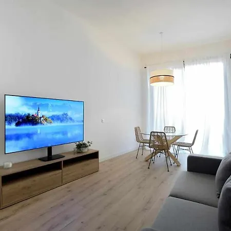 Mike House Alojate En El Corazon De *